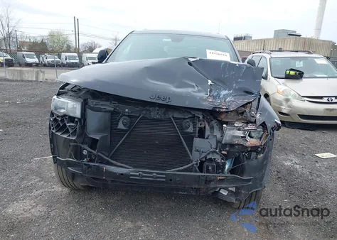 2018 Jeep Grand Cherokee Altitude 4X4 из США, поврежденный, VIN 1C4RJFAG8JC356697